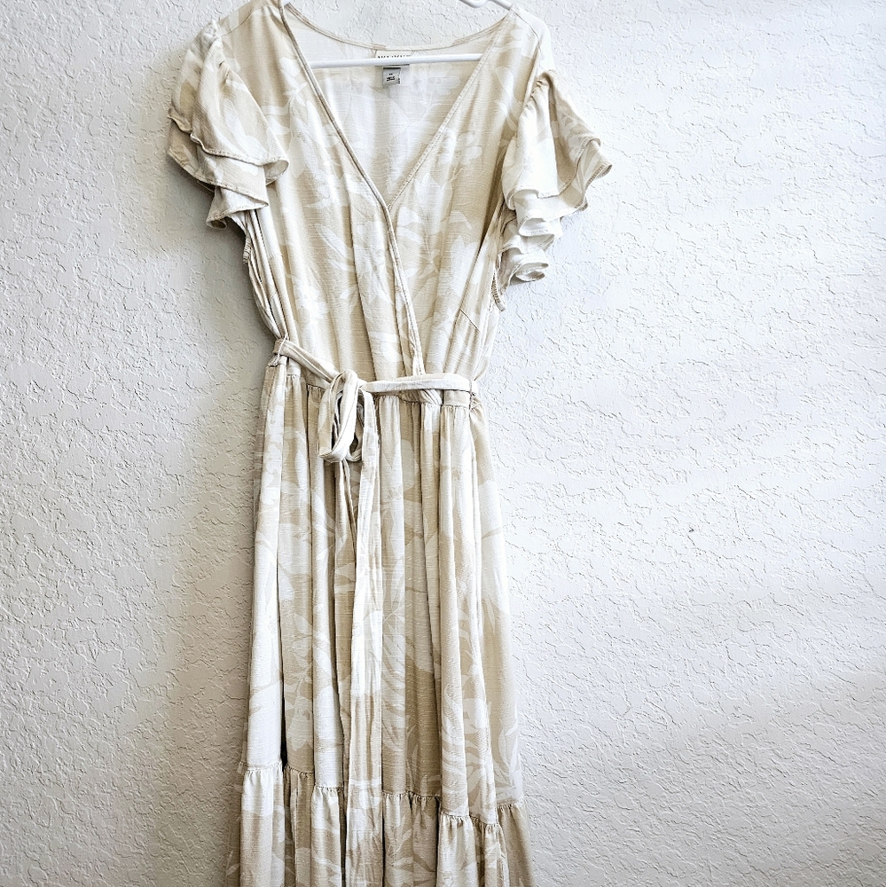 Ava & Viv flutter sleeve tiered maxi